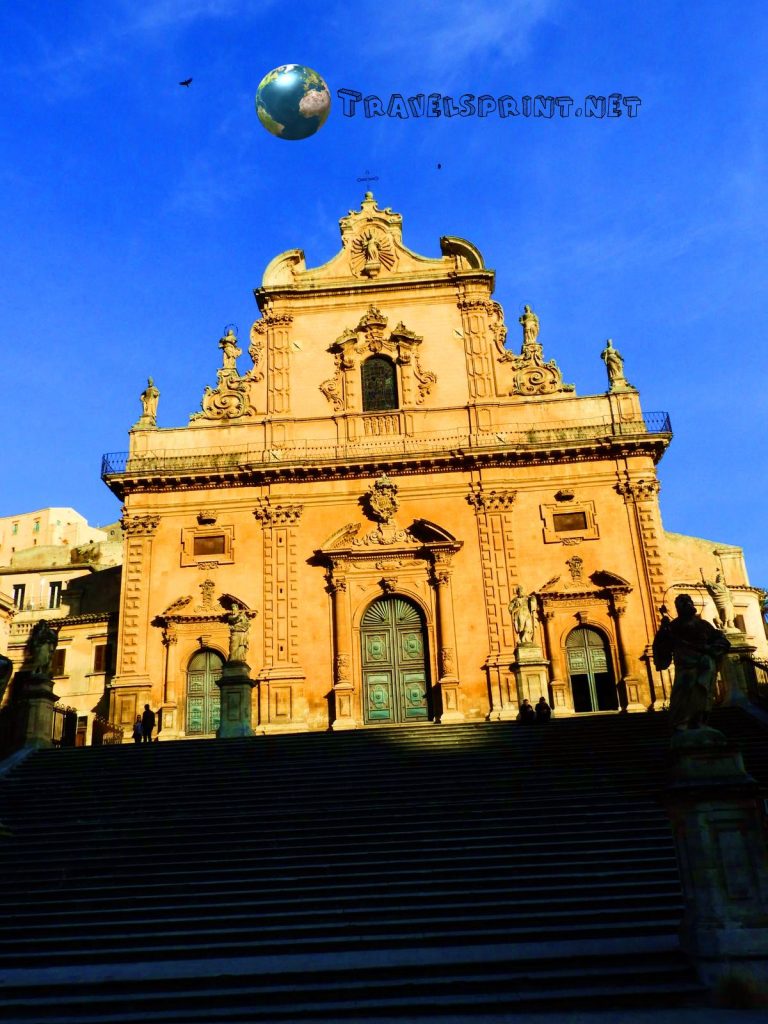Duomo di San Pietro, modica, correre in sicilia