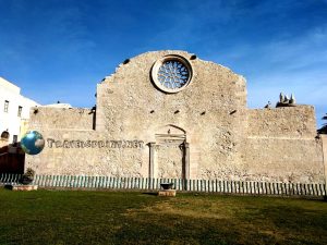 Chiesa di San Giovanni alle Catacombe, Siracusa, correre in sicilia